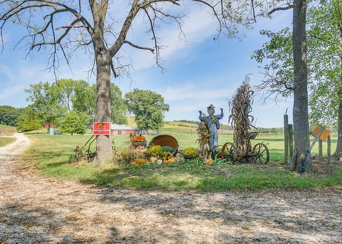 Farm In Illinois With Private Fishing Pond Kampsville